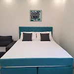 Andrea * 塞拉耶佛